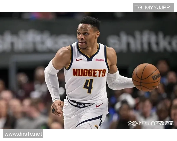 高效板凳奇兵！小哈达威替补14分钟斩获11分