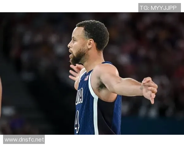 库里近四战场均轰30.8分，三项命中率合计超过180